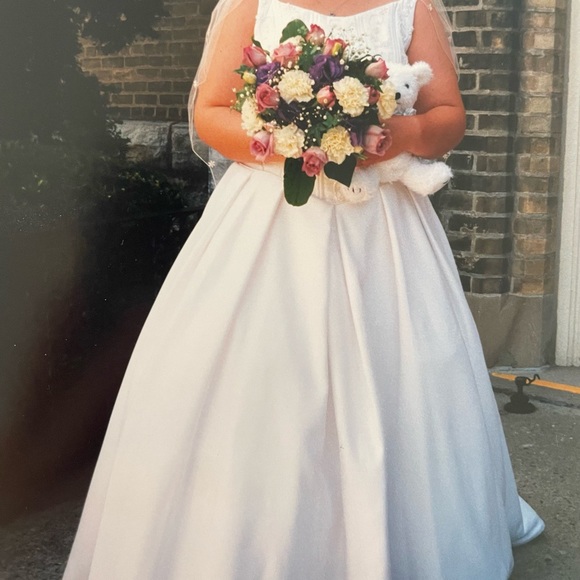 Size 18 white wedding dress. Comes with the train and petticoat. $1200 OBO - Picture 9 of 11